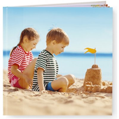 Nejlevnější fotokniha v pevné vazbě za 599 Kč. Vyrobíme do 48 hod. Formát 21x21 cm. Motiv dovolená – Zboží Živě