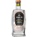 Radlík Vínovice z muškátových hroznů 45% 0,5 l (holá láhev) – Sleviste.cz