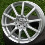 Proline CX100 7,5x17 5x114,3 ET40 silver – Sleviste.cz