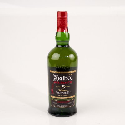 Ardbeg Wee Beastie 5y 47,4% 0,7 l (holá láhev) – Zbozi.Blesk.cz