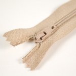 Takoy Zip TKY spirálový nedělitelný #3mm - tmavě béžový 20 cm – Hledejceny.cz