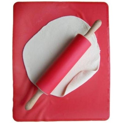 Váleček dřevěný se silikonem - DŘEVOTVAR DRUŽSTVO – Sleviste.cz