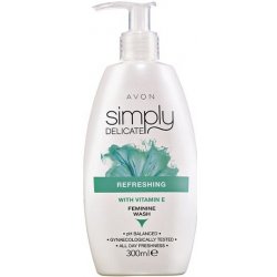 Avon Simply Delicate Osvěžující dámský gel pro intimní hygienu s vitaminem E 300 ml