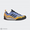 Pánské trekové boty adidas Terrex Swift Solo 2 topánky blue black gold