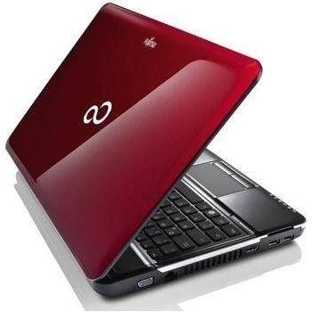 Fujitsu Lifebook AH531 VFY:AH531MRKA2CZ