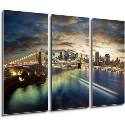 Obraz 3D třídílný - 105 x 70 cm - Amazing New York cityscape - taken after sunset Úžasný panoráma města New York – Zboží Mobilmania