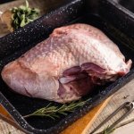 Authentic Krůtí horní stehno s kostí a kůží 1.76kg – Zboží Dáma