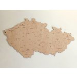 MAJADESIGN Nástěnná dřevěná MAPA ČESKÉ REPUBLIKY s okresními městy Rozměr mapy: šířka 120 cm x výška 69 cm