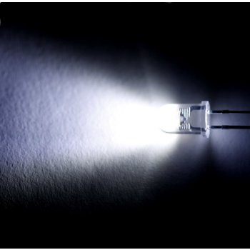 Optosupply LED 5mm stud. bílá 4200mcd/60° čirá