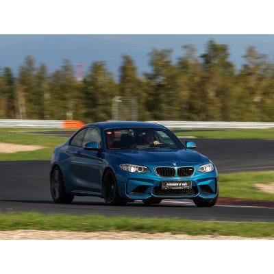 Jízda na okruhu v BMW – Hledejceny.cz