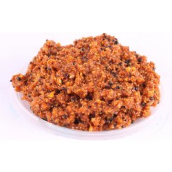 Krmiva Hulín Drcený partikl CORN MIX Robin red s chilli 1,5kg