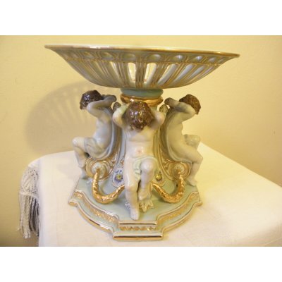 VELKÝ PORCELÁNOVÝ FIGURÁLNÍ NÁSTOLEC – Hledejceny.cz