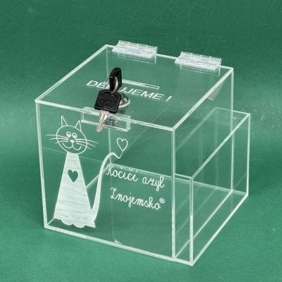 Kasička pokladnička 150x150x150 mm gravír kapsa na leták zámek – Zbozi.Blesk.cz