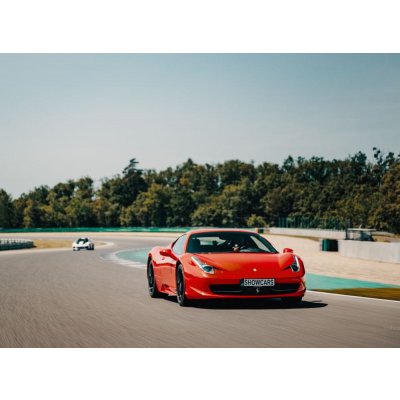 Allegria jízda ve Ferrari na polygonu Brno - 4 kola Brno - polygon