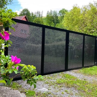 Tahokov brána dvoukřídlá š. 4000 x v. 1800 Zn+komaxit – Sleviste.cz