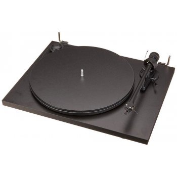 Pro-Ject Essential II USB + OM5