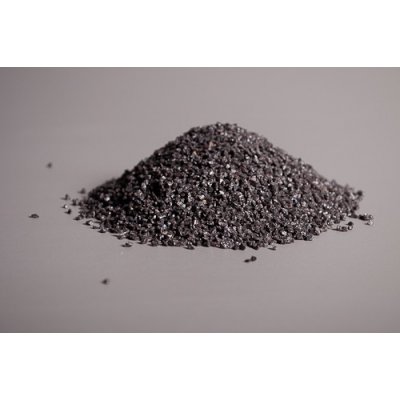 Ostatní Hnědý korund F12 - tryskací materiál – Zboží Dáma