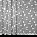 Berk Žakárová záclona 3787, květinový vzor, bílá, výška 150cm (v metráži) – Zboží Dáma