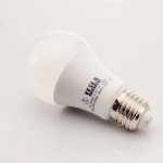 Tesla LED žárovka BULB, E27, 9W, 230V, 806lm, 25 000h, 3000K teplá bílá, 220° 5KS – Hledejceny.cz