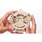 Ugears 3D mechanické puzzle Kalendář 24 ks – Zboží Dáma