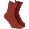 Netlačící dámské žebrované ponožky W.994 carotte