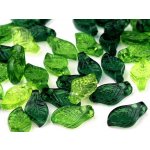 Plastové korálky lístečky mix 5x10 mm zelené 20g – Sleviste.cz