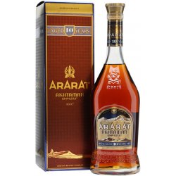 Brandy Ararat 10y 40% 0,7 l (karton)