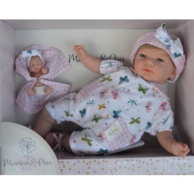 Marina & Pau Realistické miminko Míša s miminkem Sweet Baby Vichy 42 cm