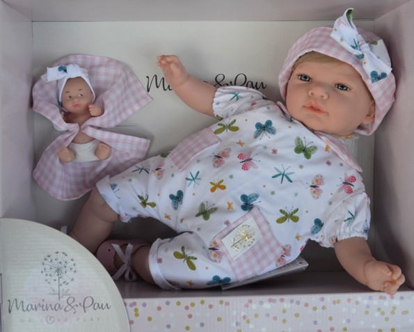 Marina & Pau Realistické miminko Míša s miminkem Sweet Baby Vichy 42 cm