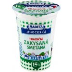 Madeta Jihočeská tradiční zakysaná smetana (15%) 180g – Zboží Dáma