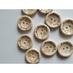 Knoflík dřevěný 20mm hand made klubíčko – Zboží Dáma
