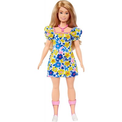 Barbie Modelka 208 šaty s modrými a žlutými květinami