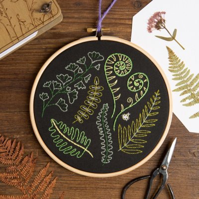 Vyšívací sada Black Forest Ferns Hawthorn – Zboží Mobilmania