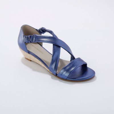 Blancheporte Pružné sandály na klínovém podpatku modrá