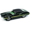 Sběratelský model Johnny Lightning Ford Gran Torino Sport 1972 s pokerovým žetonem 1:64