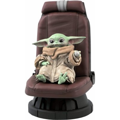 Diamond Disney Star Wars The Mandalorian The Child in Co Pilot Seat