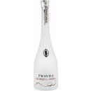 Pravda Vodka Coconut 37,5% 0,7 l (holá láhev)