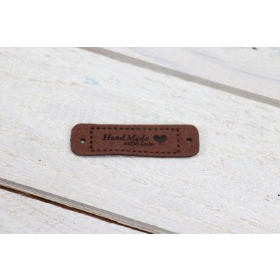 Pro Háčkování Hand Made koženková cedulka se srdíčkem 15x55 mm hnědá – Zboží Dáma