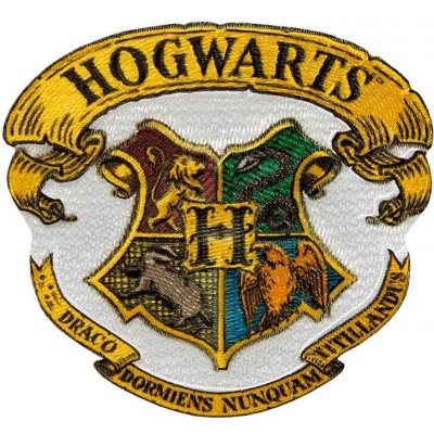 Nažehlovačka Harry Potter Bradavice školní znak 6,3 x 5,7 cm Monoquick – Sleviste.cz