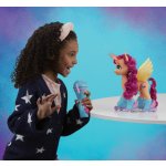 Hasbro My Little Pony Sunny zpívá a bruslí – Hledejceny.cz