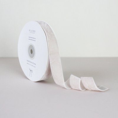 Bella Rose Sametová stuha 2 cm – Taupe (10 m), béžová barva, textil – Zboží Dáma