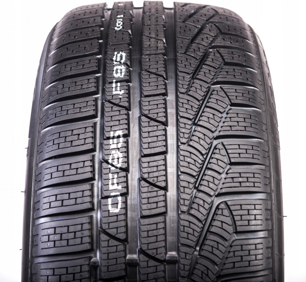 Pirelli Winter Sottozero Serie II 255/40 R18 99V