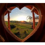 Úžasný glamping v jurtě na samotě uprostřed nádherné podkrkonošské přírody pro 2 osoby na 2 noci – Hledejceny.cz