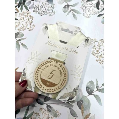 ALBI Dřevěná medaile 5 let – Zboží Dáma