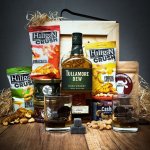 Dárková bedna s páčidlem pro muže s whiskey Tullamore Dew – Sleviste.cz