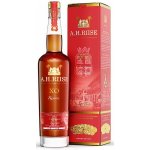 A.H. Riise XO Christmas 20y 40% 0,7 l (karton) – Zboží Dáma