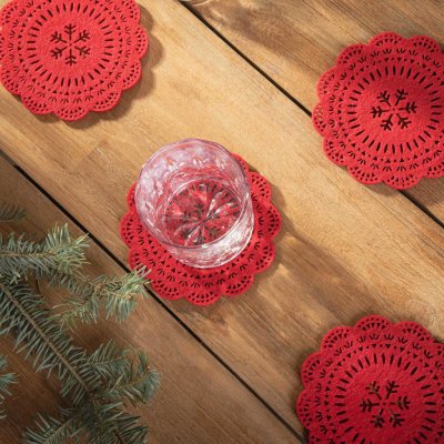 Homla Vánoční podtácek pod hrnek Leis červená cena za 4 ks 12cm