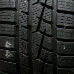 Yokohama V902 W.Drive 265/40 R20 104V