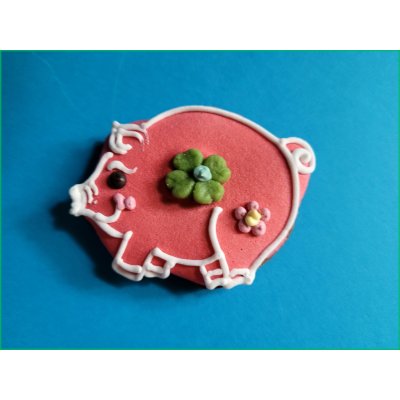 Meduňka pekařství perníkářství Zdobený perník Vánoční Prasátko se čtyřlístkem PB 10 g – Sleviste.cz