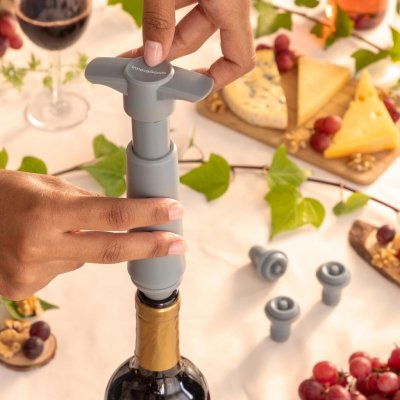 InnovaGoods Vakuová pumpa na víno se zátkami Winuum – Hledejceny.cz